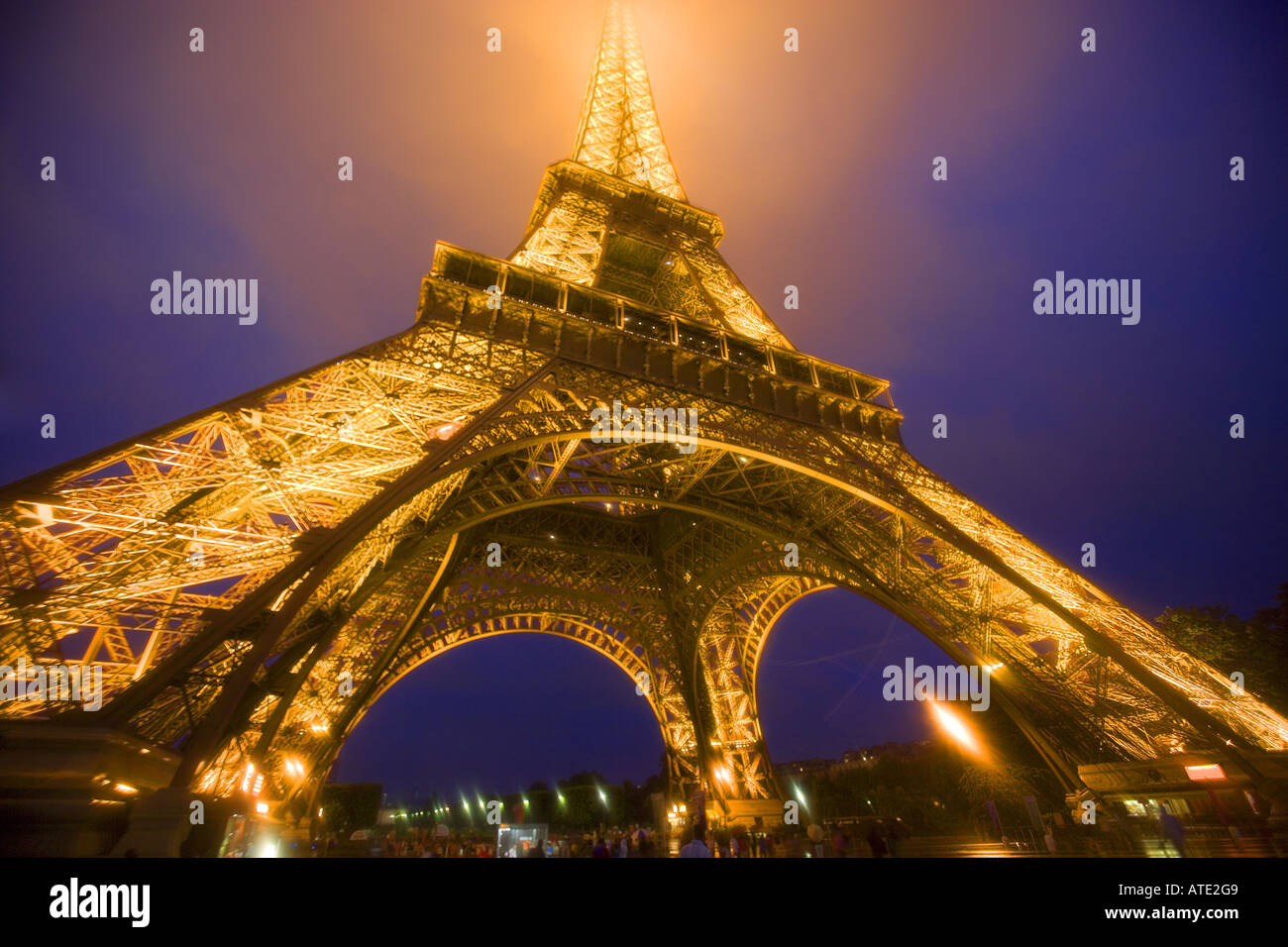 Eiffel Tower at twilight, Paris, France Stock Photo