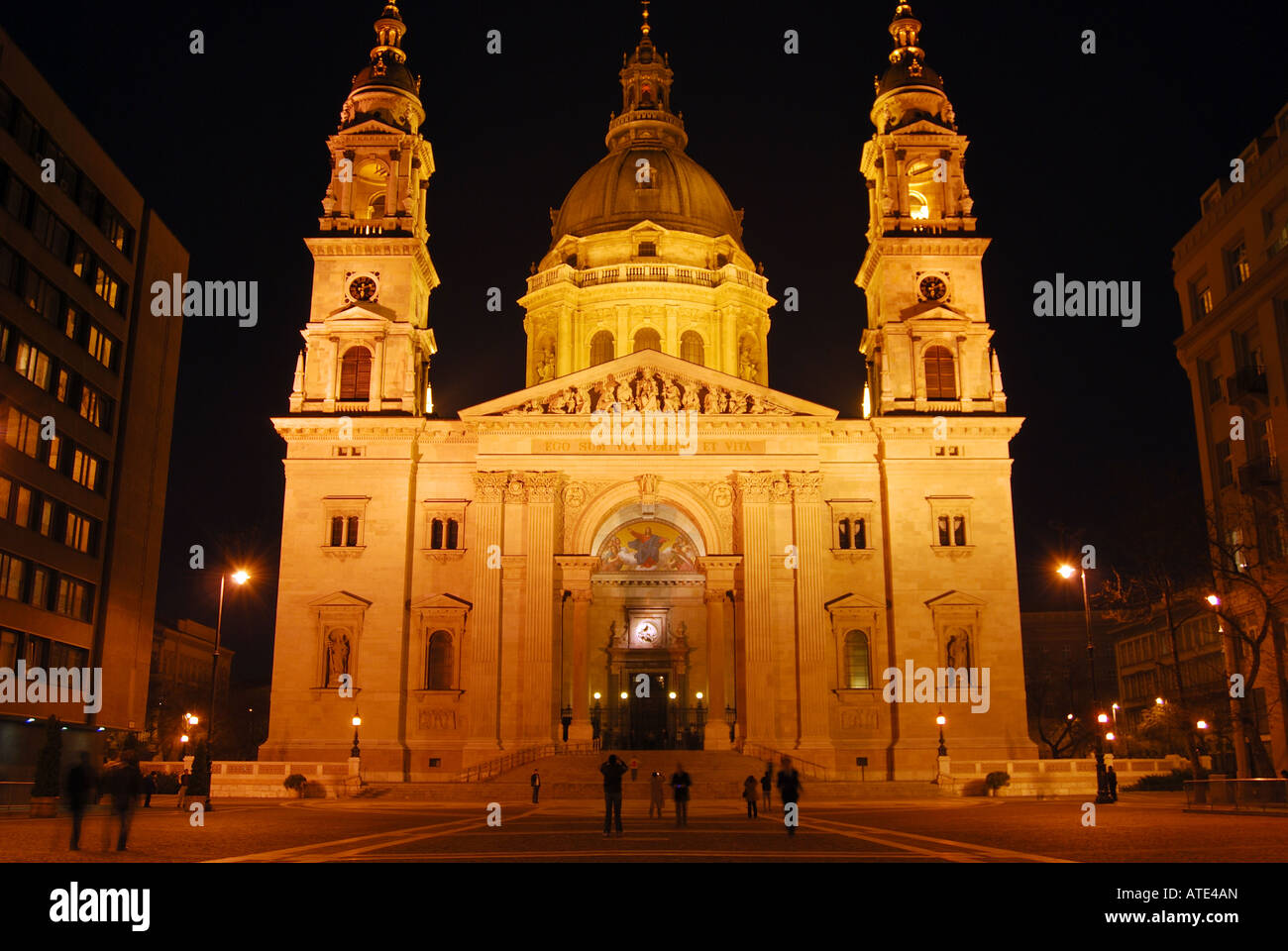 St.Stephen's Basilica at night, Pest, Budapest, Republic of Hungary Stock Photo