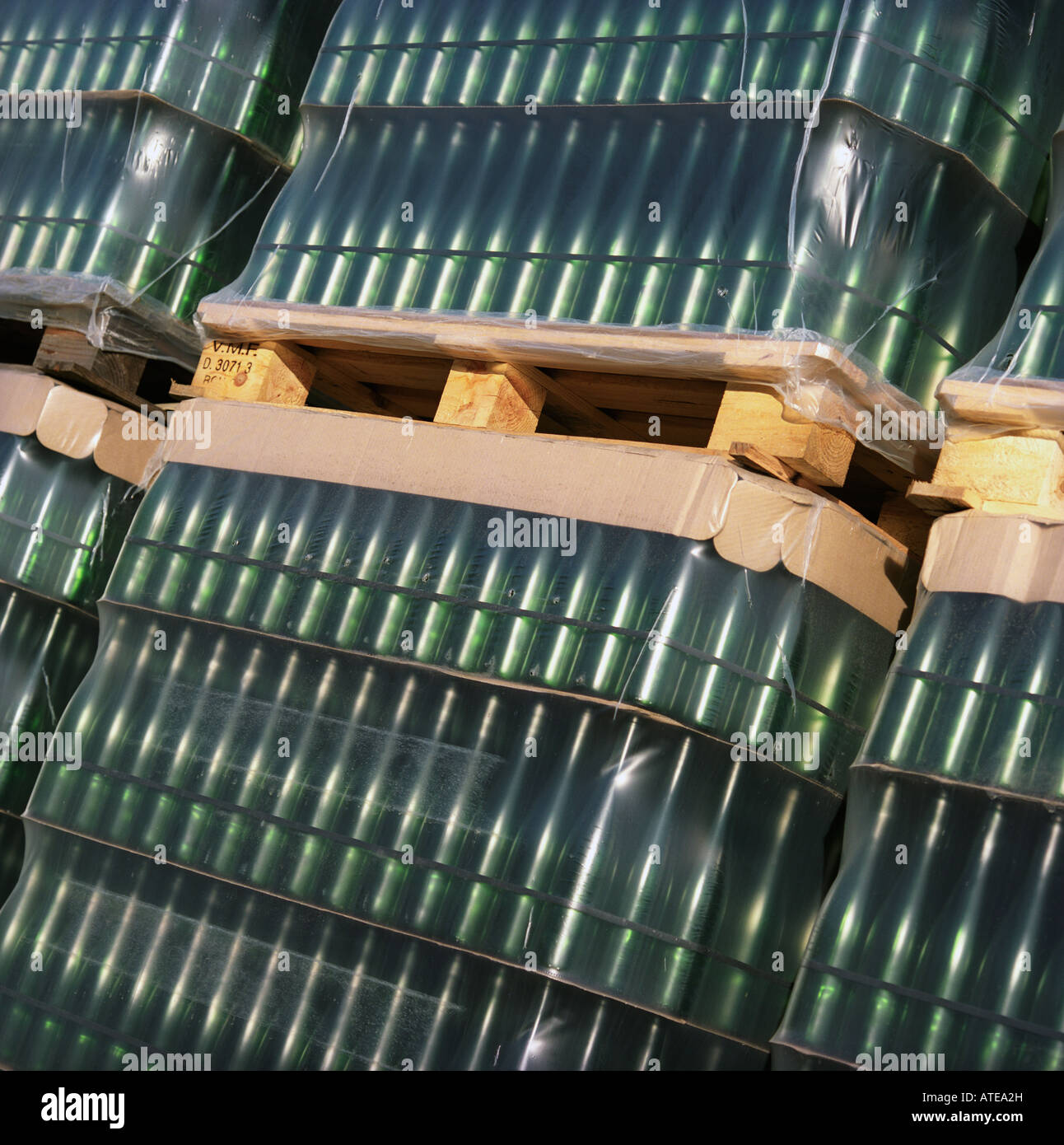 Packaging producer hi-res stock photography and images - Alamy