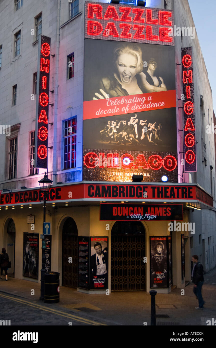 Cambridge Theatre In London Uk Stock Photos & Cambridge Theatre In