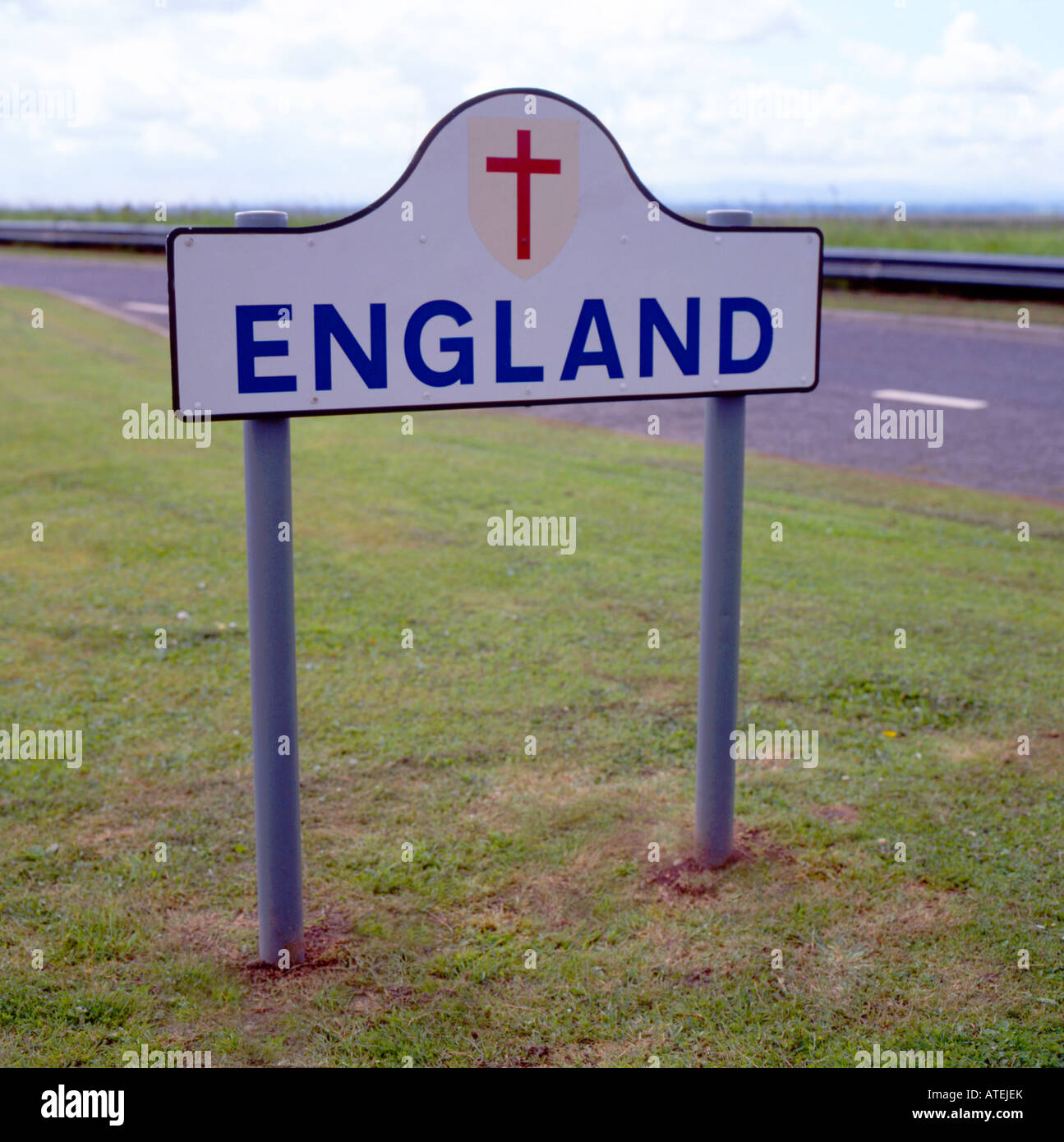 A road sign displaying the name 'England' Stock Photo - Alamy