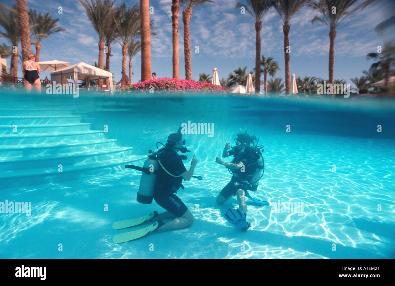 Scuba diving lessons swimming pool Sharm el Sheikh Egypt Red Sea Stock Photo 5319712 Alamy