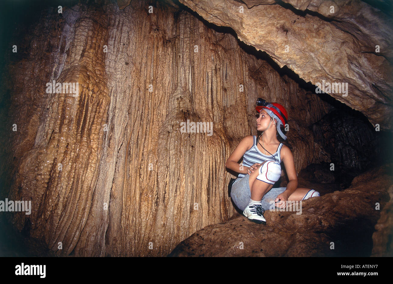 The limestone formations in the Venado Caves include this organ pipe wall Stock Photo
