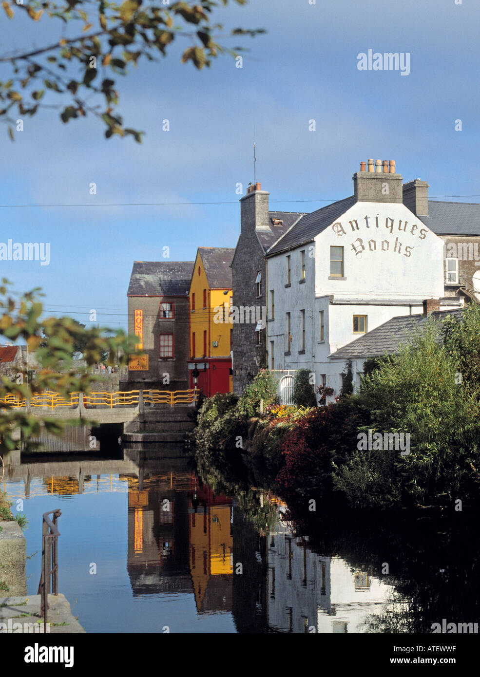 Galway County Galway Republic of Ireland Antique bookshop Stock Photo