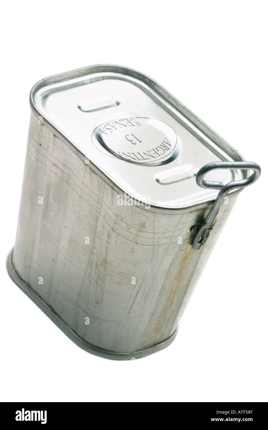 Corned beef tin with key closeup Stock Photo Alamy