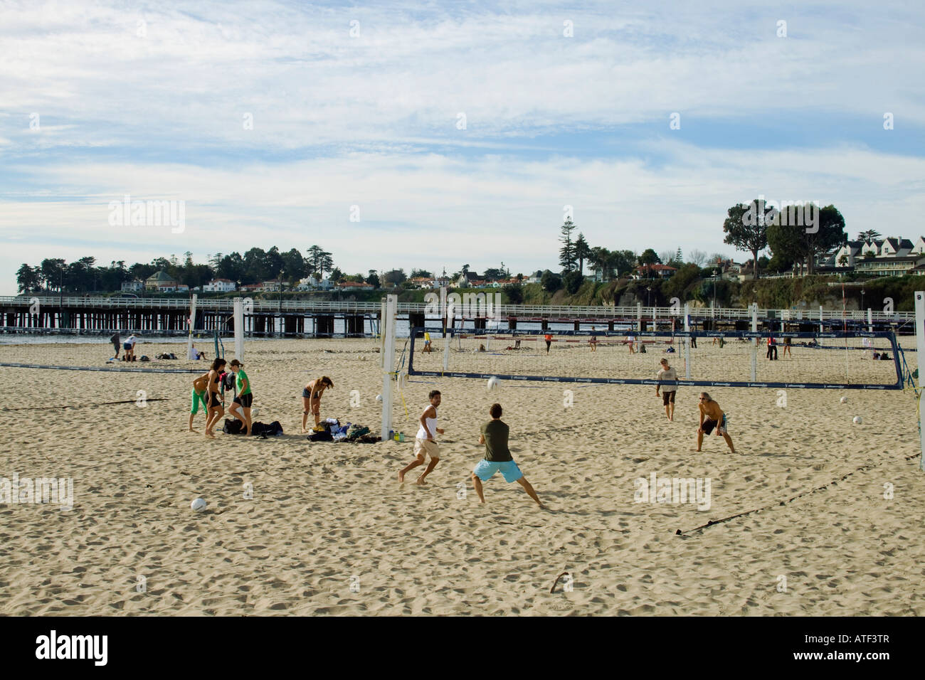 Volleyball, Santa Cruz Beach, USA Stock Photo Alamy