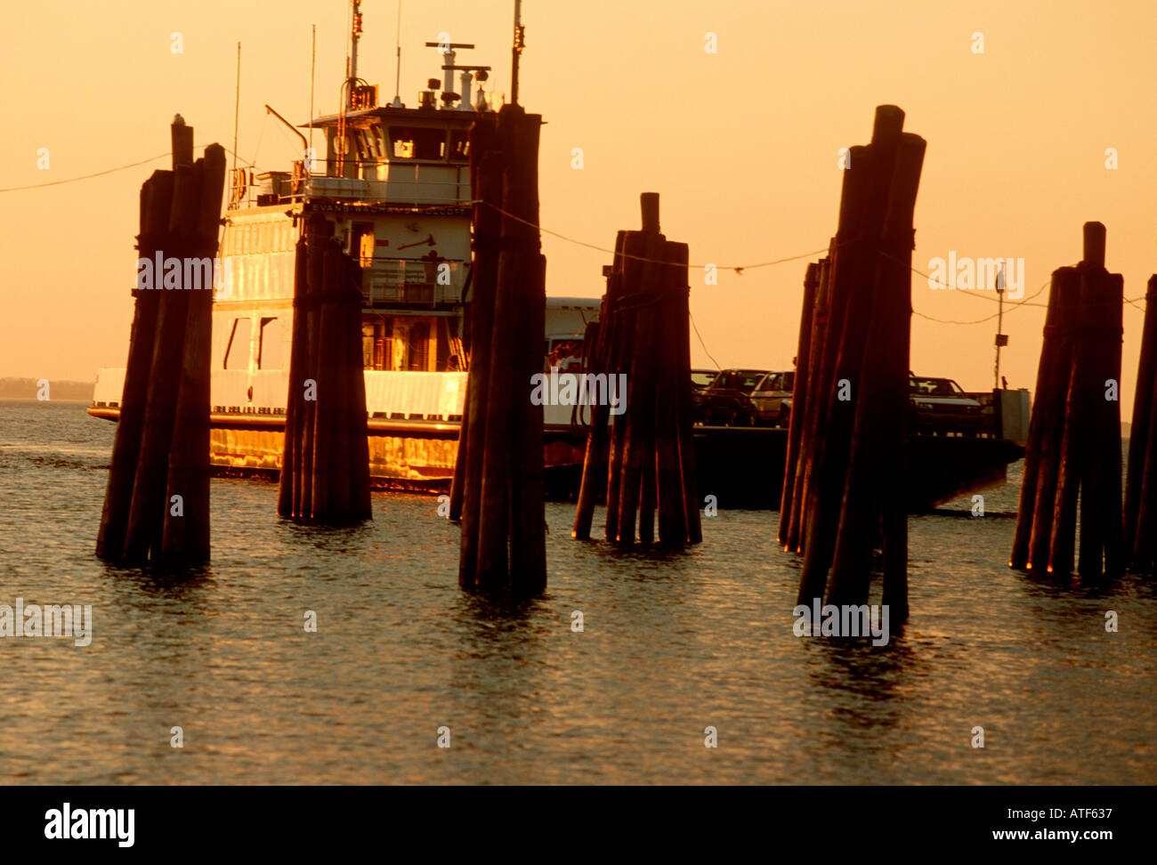 Grand Isle Ferry leaves for New York Stock Photo Alamy