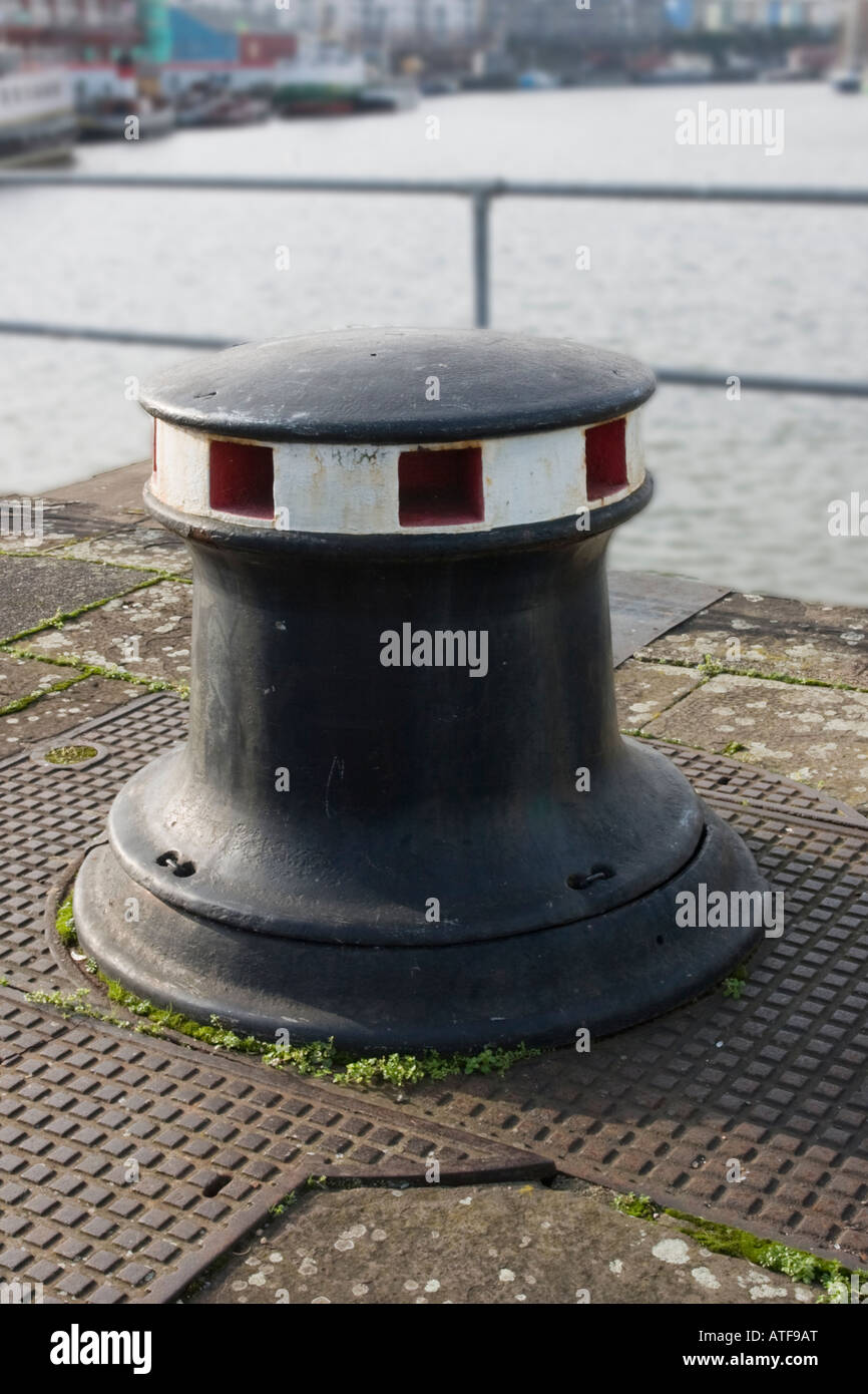 Traditional Steel Capstan for mooring ships at the swing bridge in Bristol Docks Stock Photo