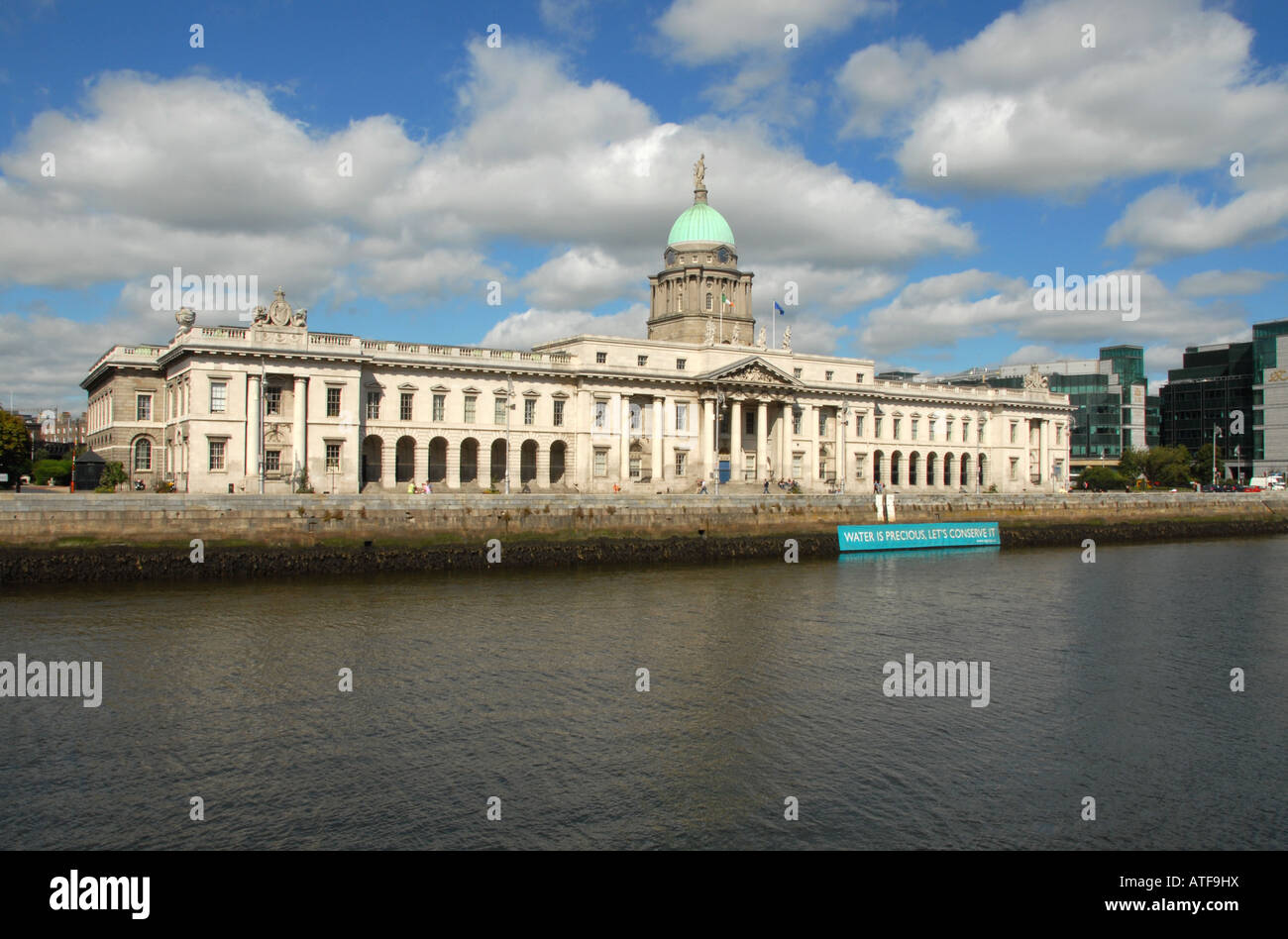 The Old Customs House which now Houses the Irish Goverment Department of the Environment www osheaphotography com Stock Photo