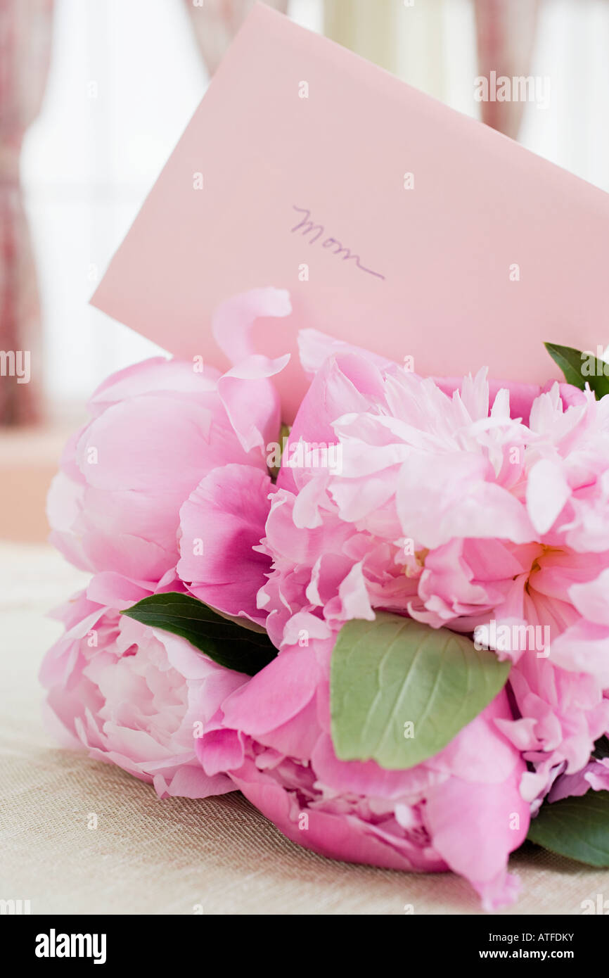 Flowers and mothers day card Stock Photo - Alamy