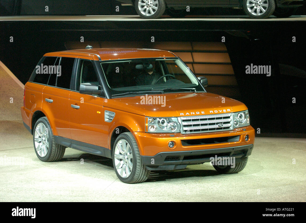 2006 Land Rover Range Rover Sport debut at the North American International Auto Show 2005 Stock Photo