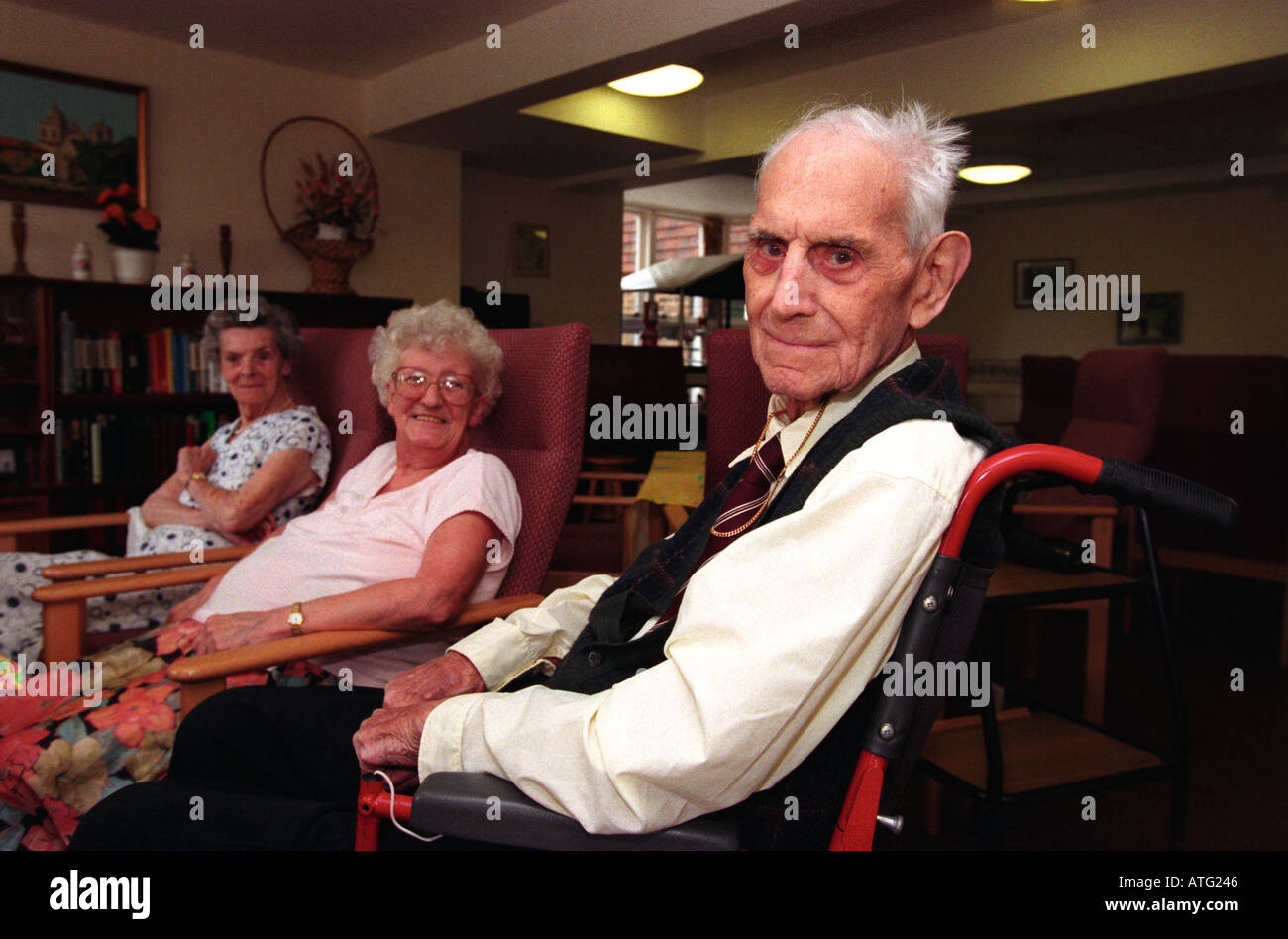 Elderly people in sheltered housing, Hillingdon, Middlesex, UK Stock
