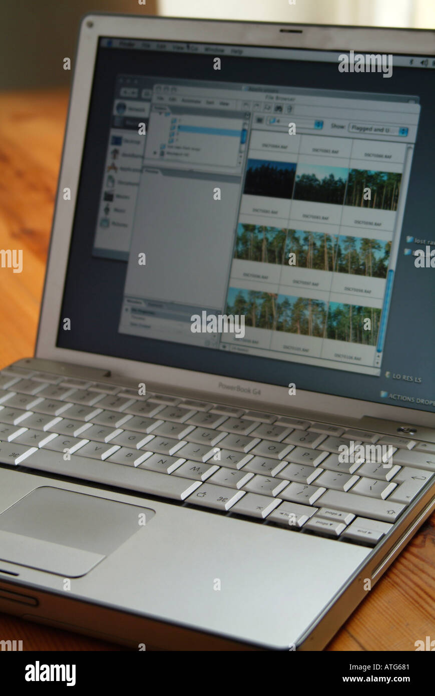 Apple Macintosh G4 Powerbook laptop personal computer DB1 Stock Photo ...