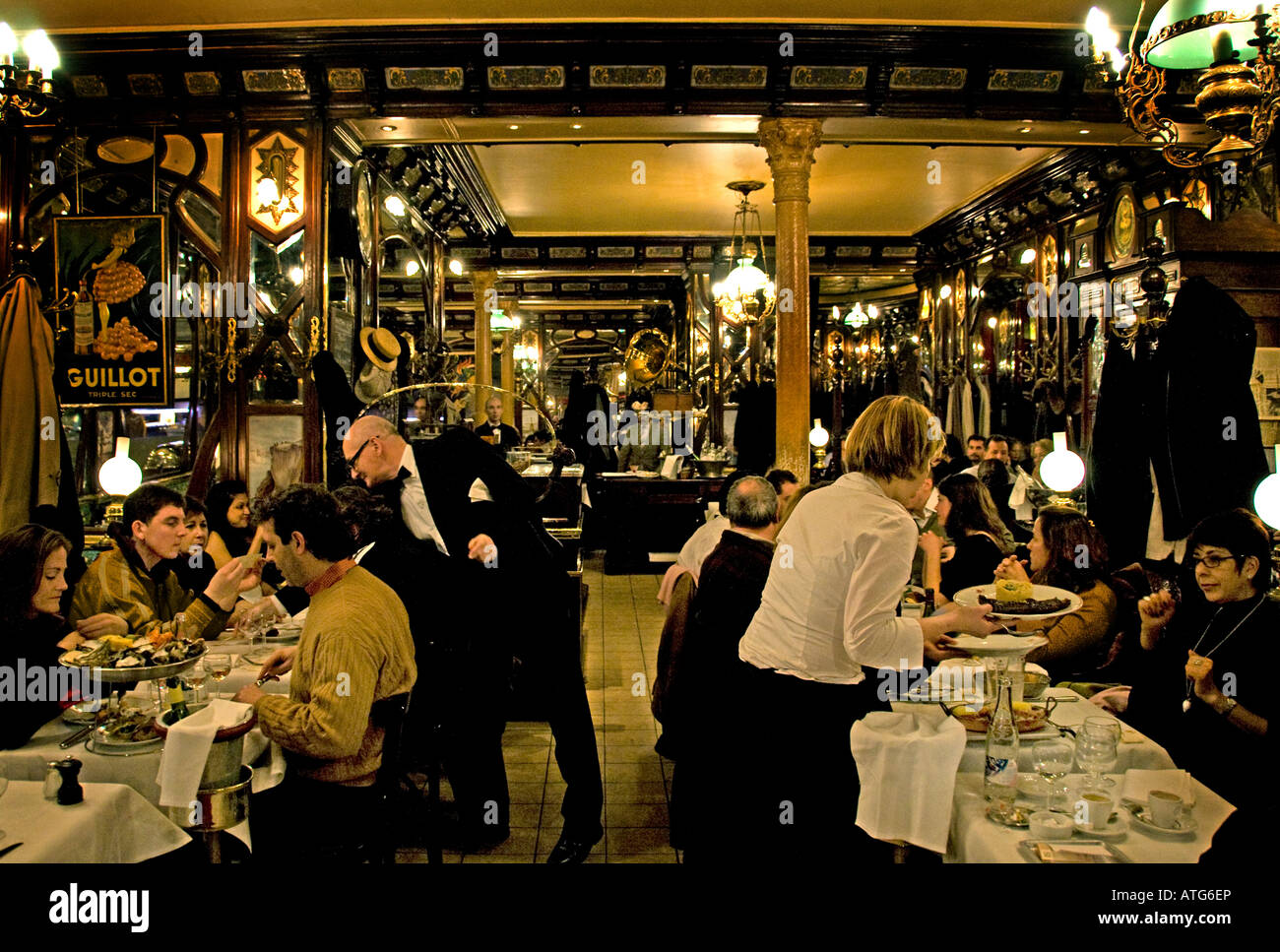 Restaurant Vagenende Saint Germain Paris France Stock Photo Alamy