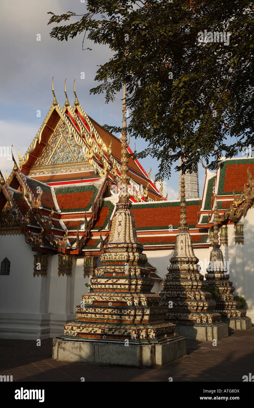 Thailand Bangkok Wat Pho buddhist temple Stock Photo - Alamy