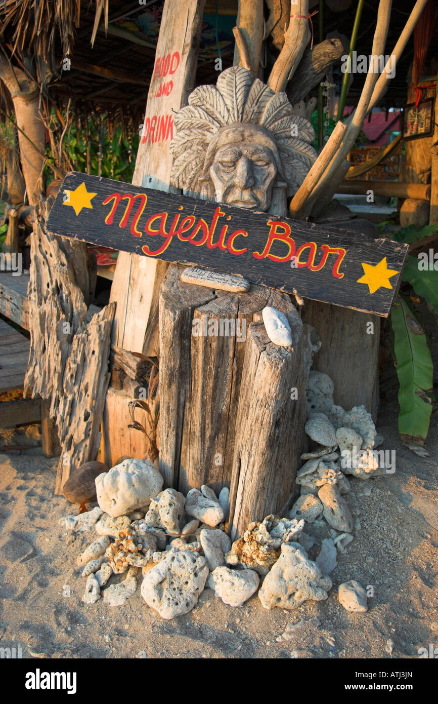 Majestic Bar' sign, Green Garden Resort, Hat Khlang Khong (Khlang Khong  Beach), Ko Lanta, Thailand Stock Photo - Alamy
