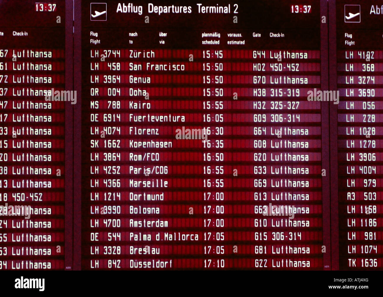 status table departure Anzeigetafel Abflüge Stock Photo