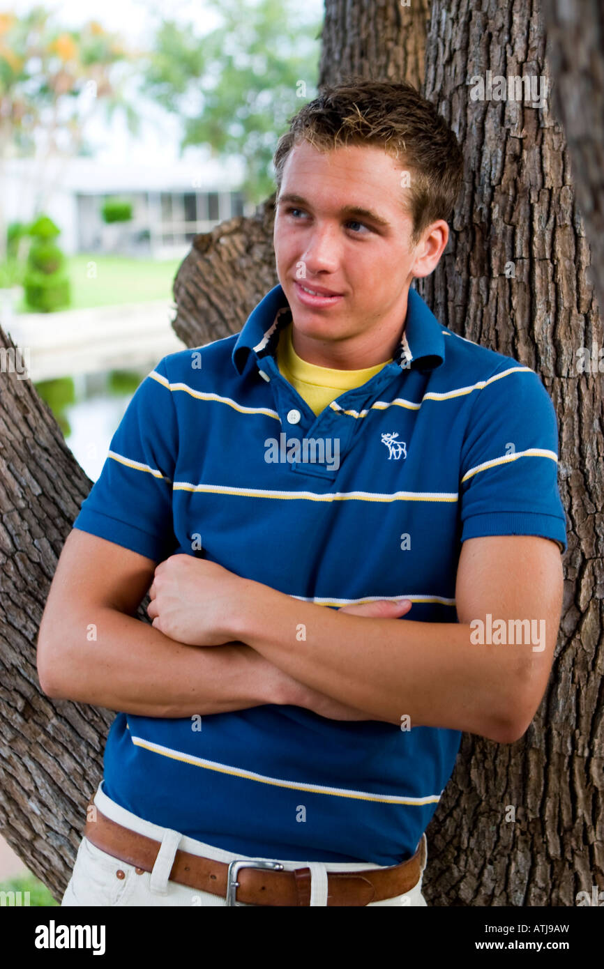 model male teen search Shaved outdoor pussy