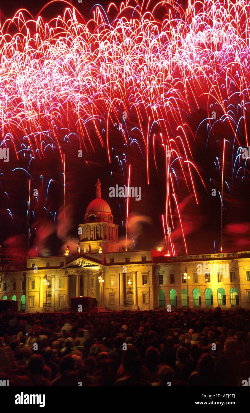 Milleniun celebrations hires stock photography and images Alamy