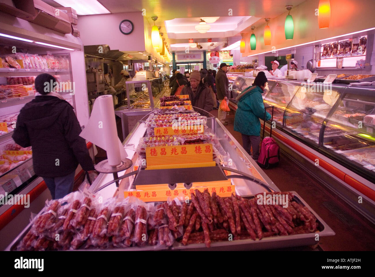 Indoor market in Chinatown, New York City Stock Photo Alamy