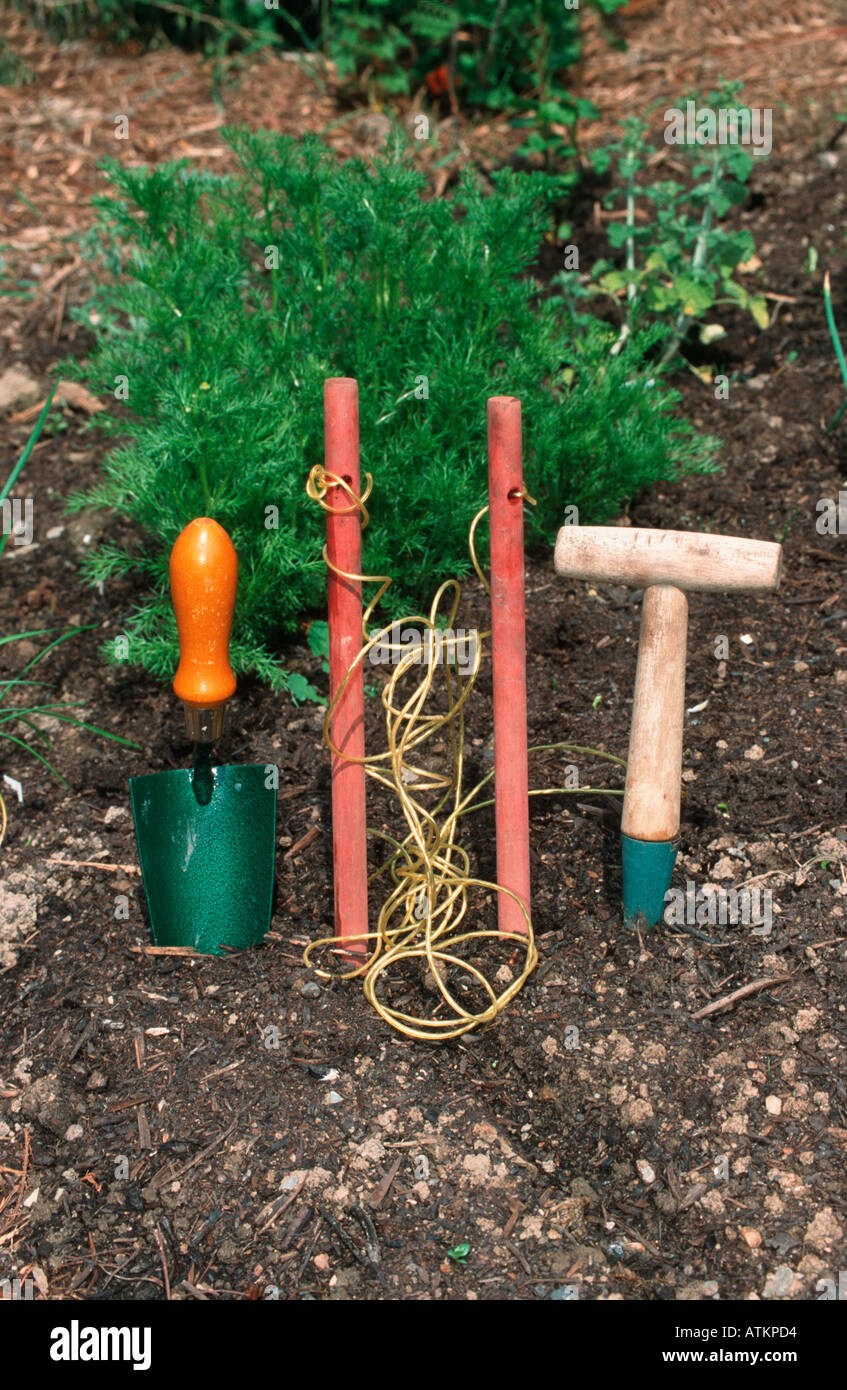 Tools vertical hi-res stock photography and images - Alamy