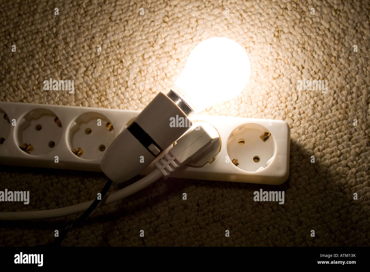 Light bulb socket hi-res stock photography and images - Alamy