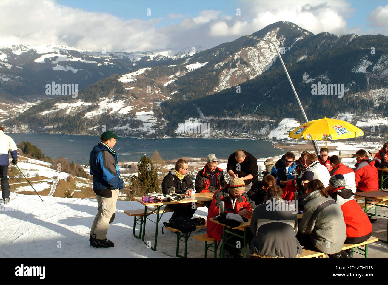 Restaurant bar on the slopes of the Schmittenhohe mountain above Schuttdorf  Stock Photo