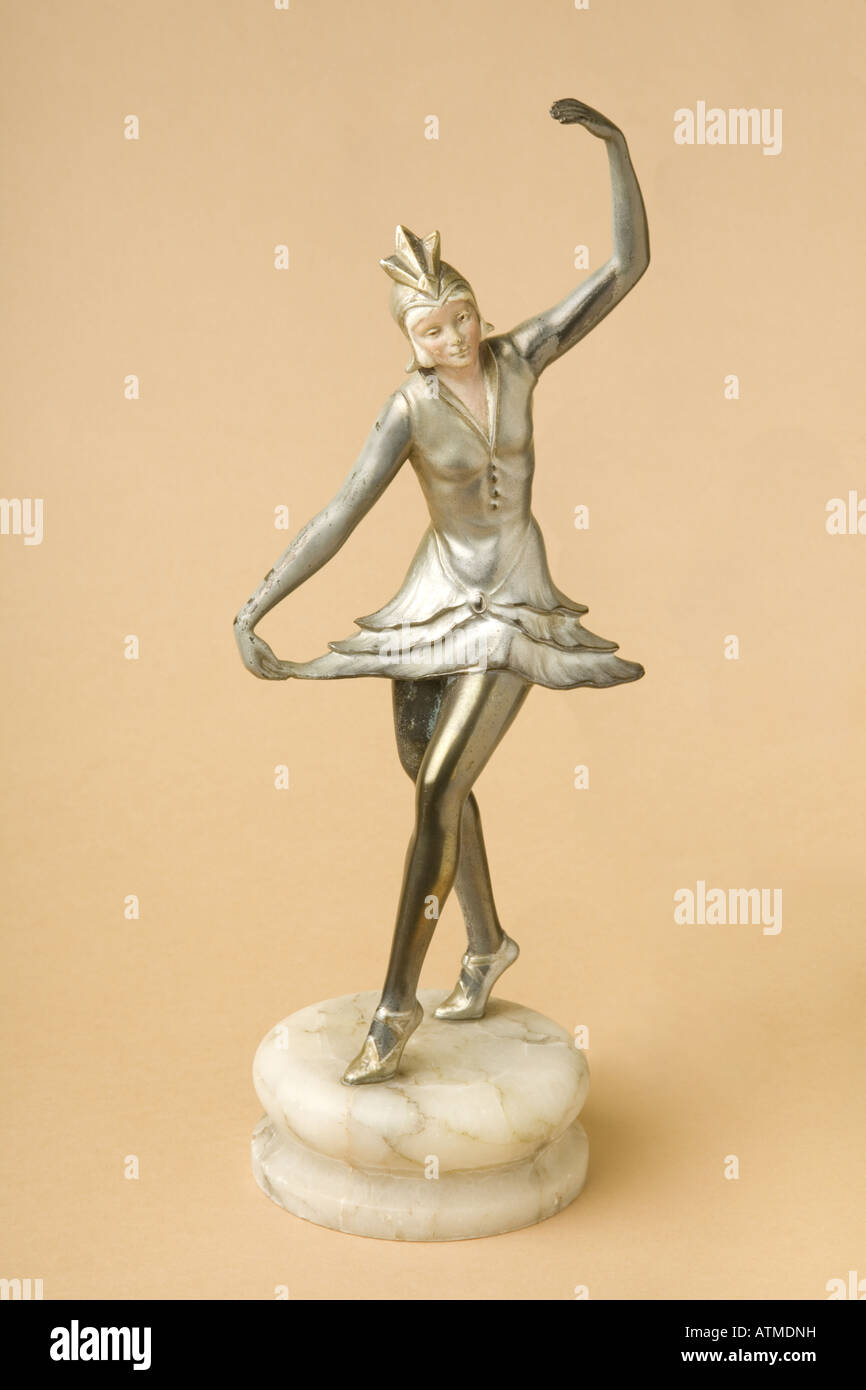 ancienne demi figurine bonbonnière art deco