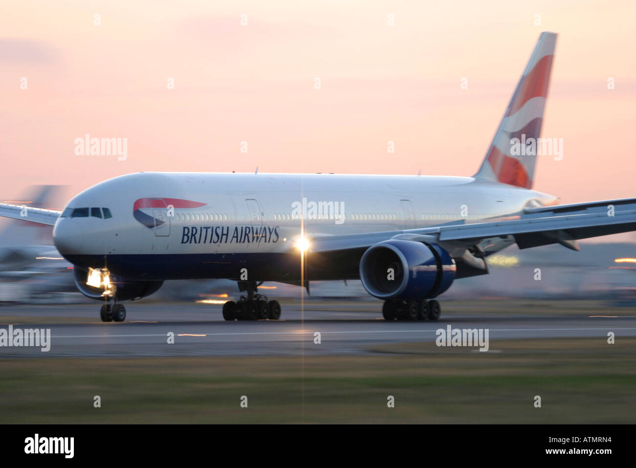 British Airways Boeing 777-236/ER at London Heathrow Airport Stock Photo