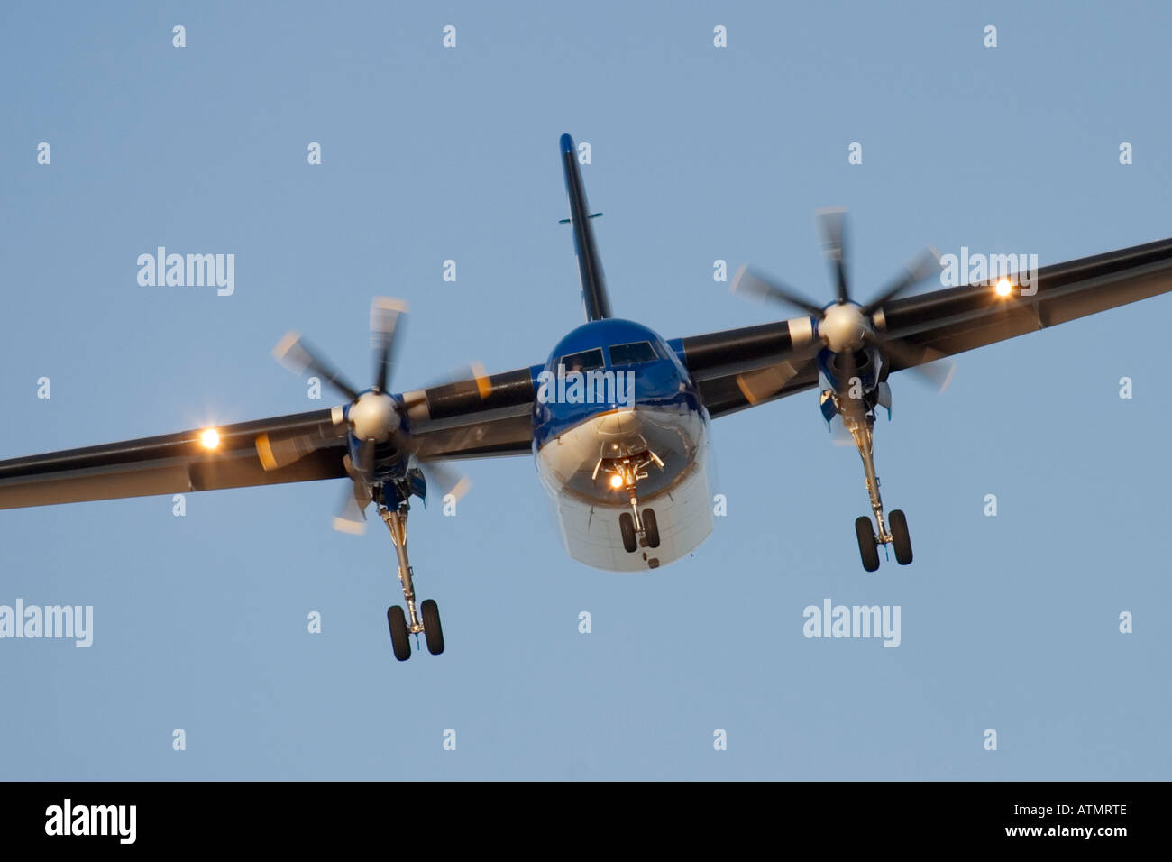Turboprop regional airliner Stock Photo - Alamy