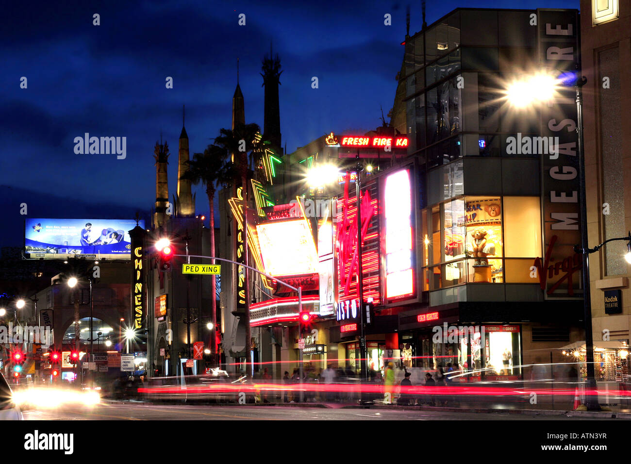 Hollywood lights hi-res stock photography and images - Alamy