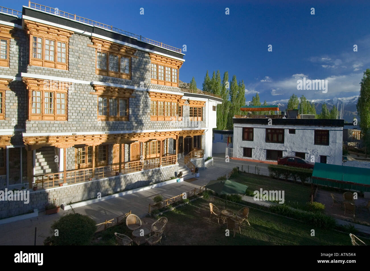 Traditional Hotel In The Historic Center Of Leh Ladakh Jammu - 