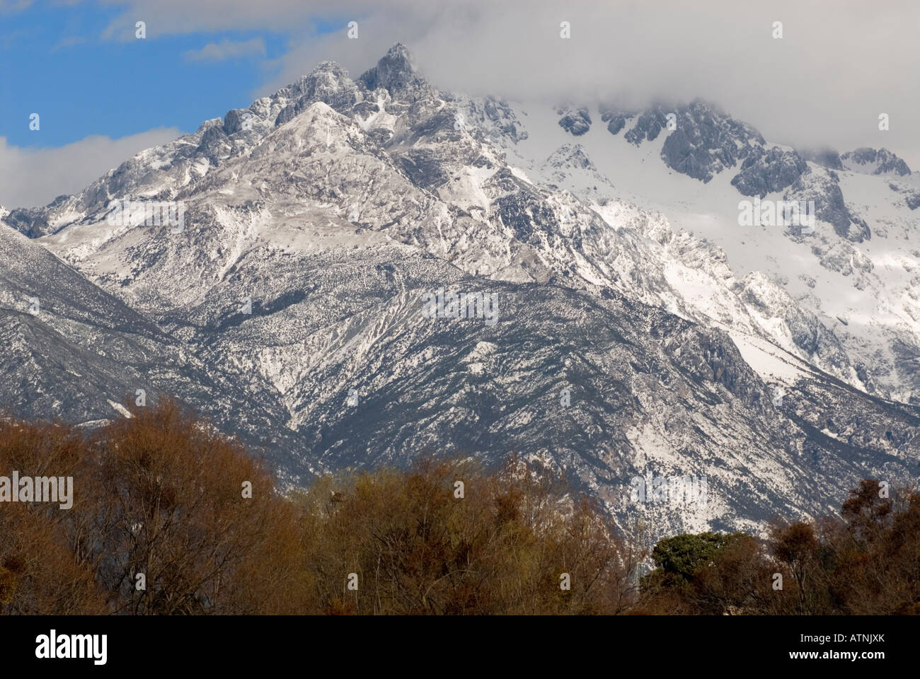 China, Jade Dragon Snow Mountain, Yulong Xueshan, Mt Satseto, near ...