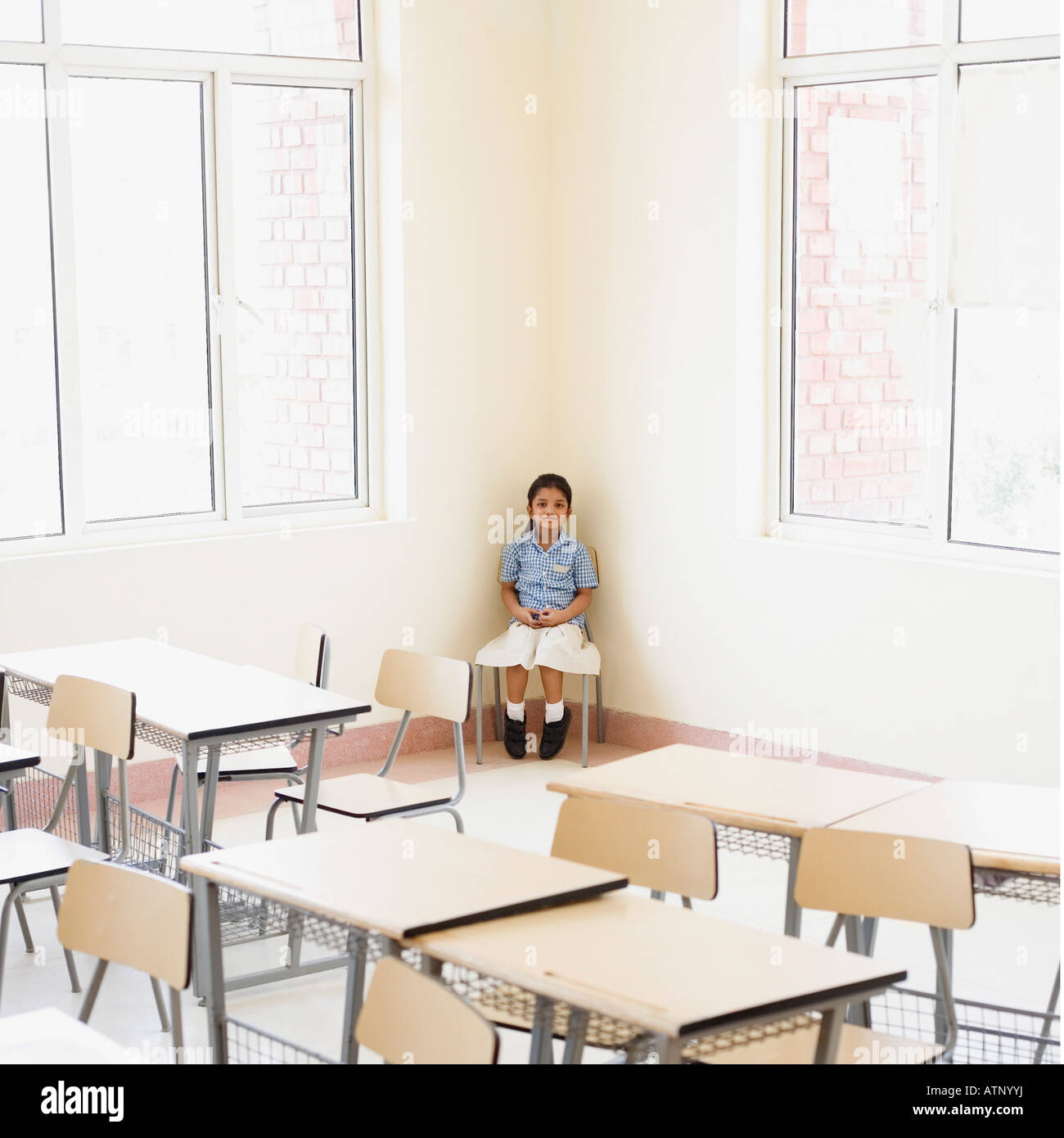 Sitting in corner as punishment hires stock photography and images Alamy