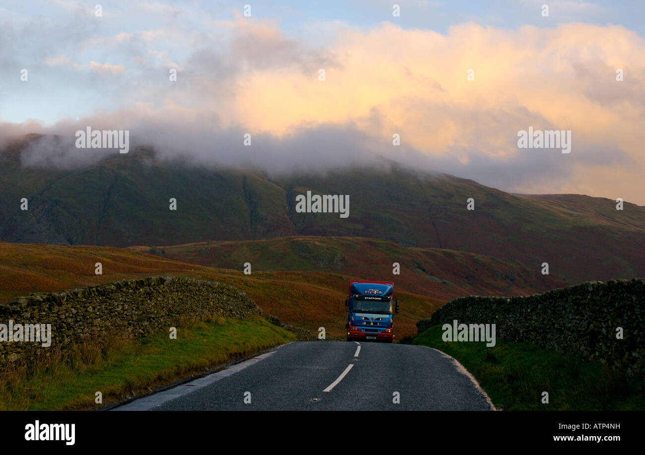 Lorry labouring up Kirkstone Pass (A592), from Troutbeck to Ullswater, Lake District National Park, Cumbria UK Stock Photo