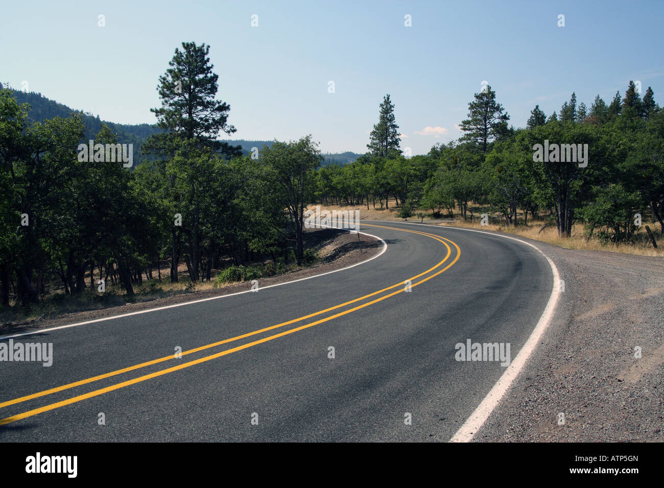 Dead Indian Memorial Highway in Southern Oregon Stock Photo Alamy