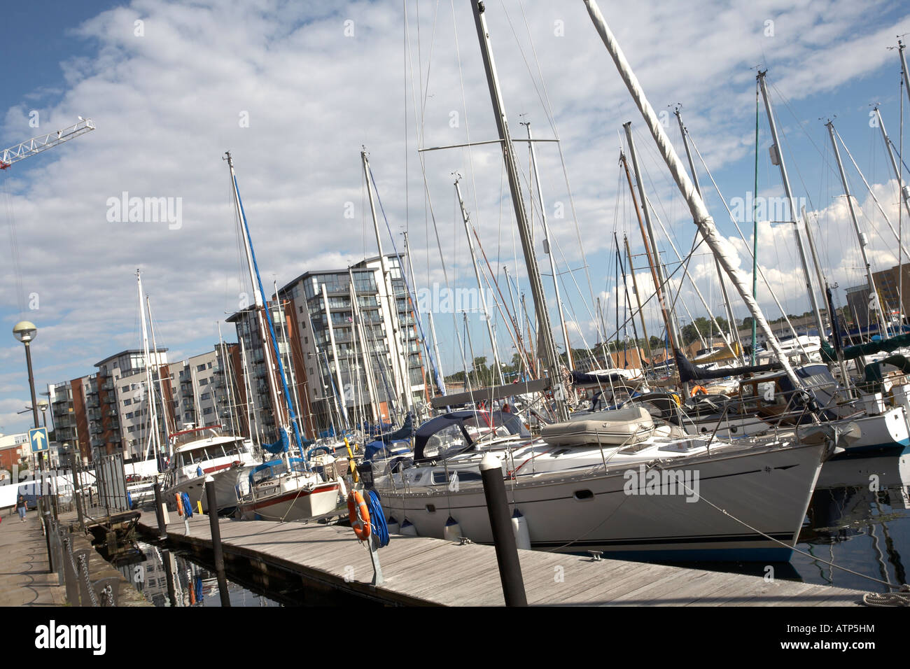 WATERSIDE PROPERTY,IPSWICH MARINA,SUFFOLK,ENGLAND,UK Stock Photo Alamy
