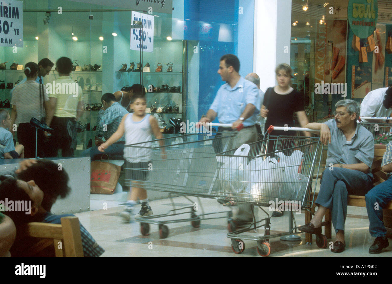 Turkish supermarkets hires stock photography and images Alamy