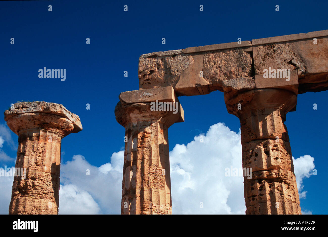 Selinunte temples hi-res stock photography and images - Alamy