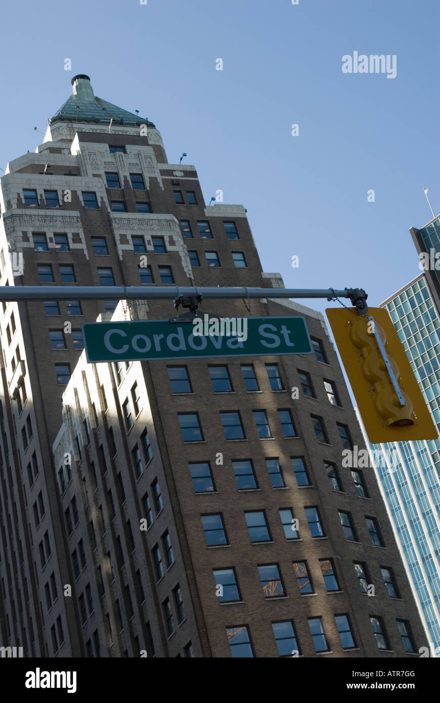 Vancouver cordova street hires stock photography and images Alamy