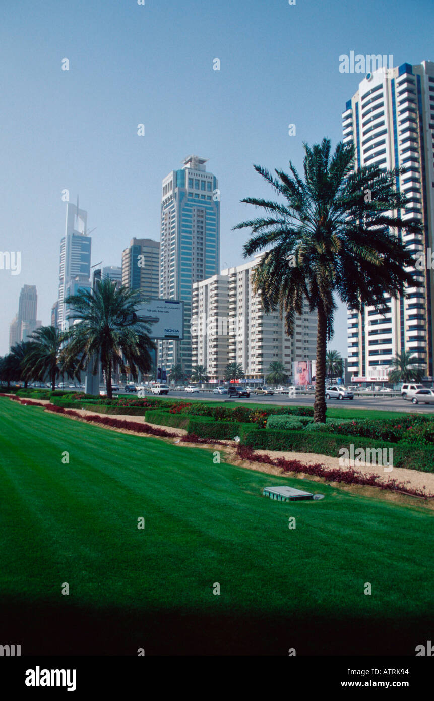 Dubai / Sheikh Zayed Road Stock Photo Alamy