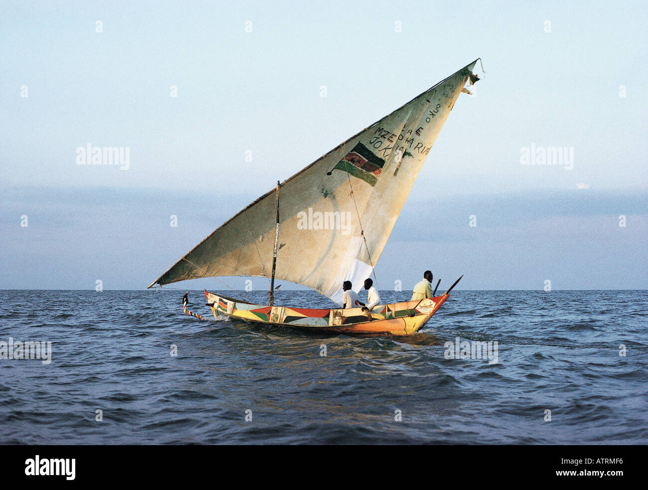 Luo fishing boat hi-res stock photography and images - Alamy