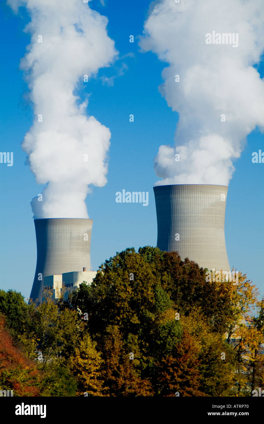 Twin cooling towers at Rockport Indiana nuclear power plant Stock Photo ...