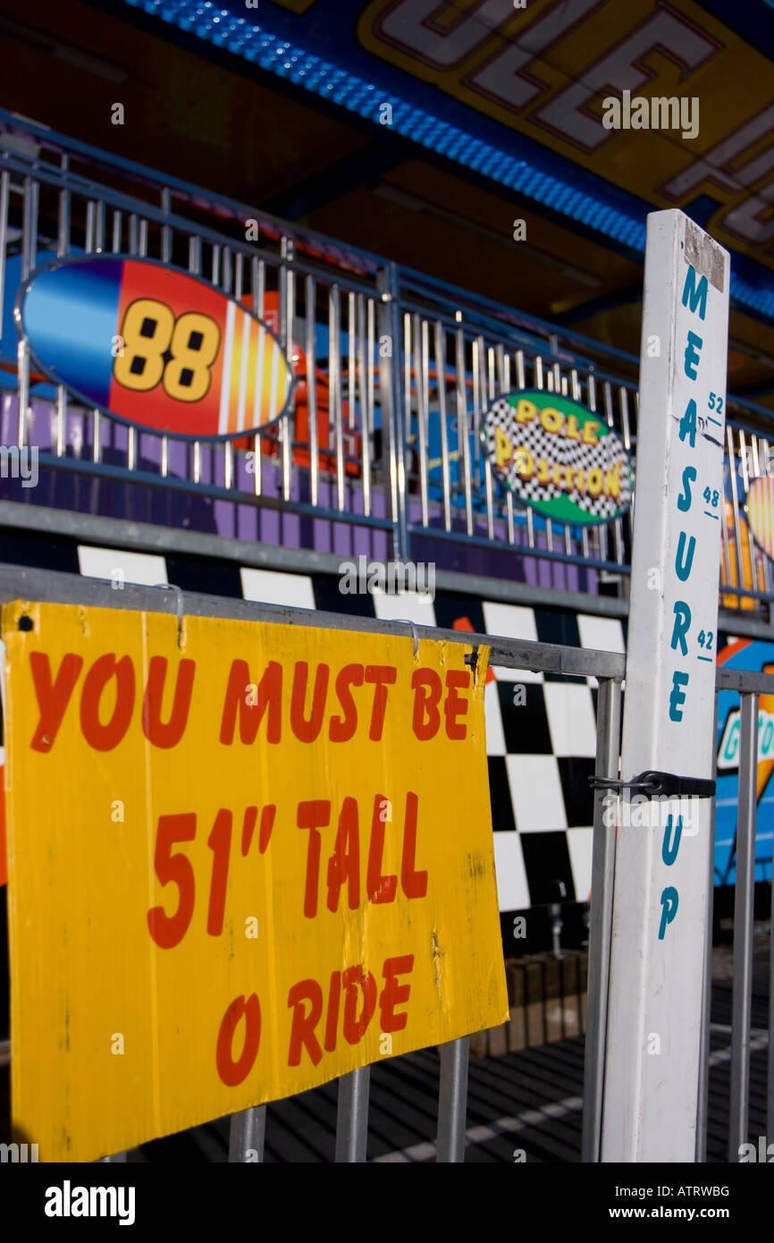 Height restrictions for rides hires stock photography and images Alamy