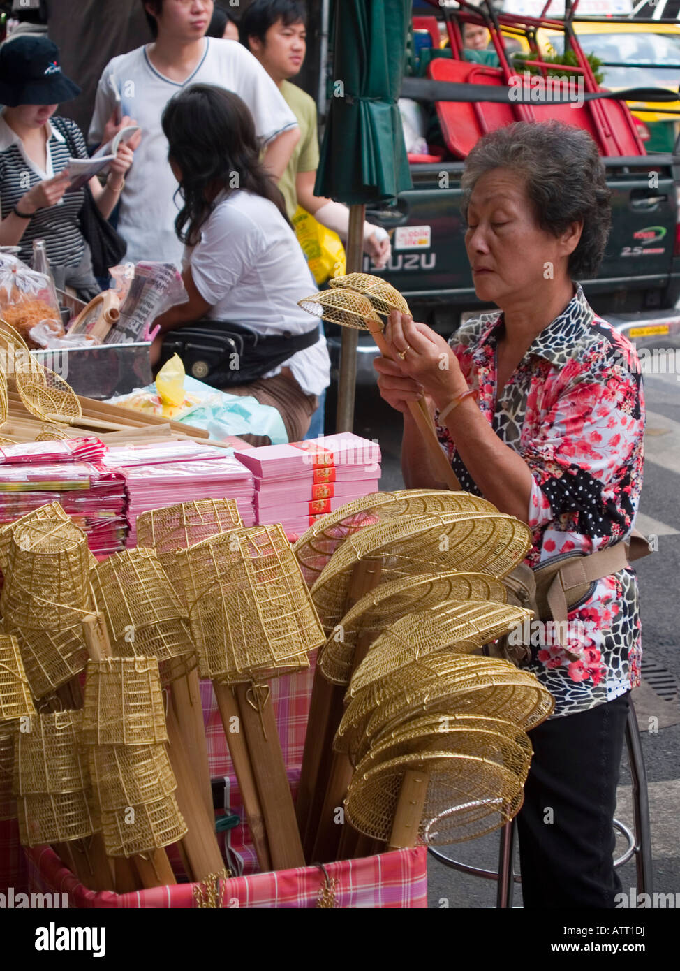 vendor selling kitchen utensils in Bangkok Chinatown Stock Photo Alamy