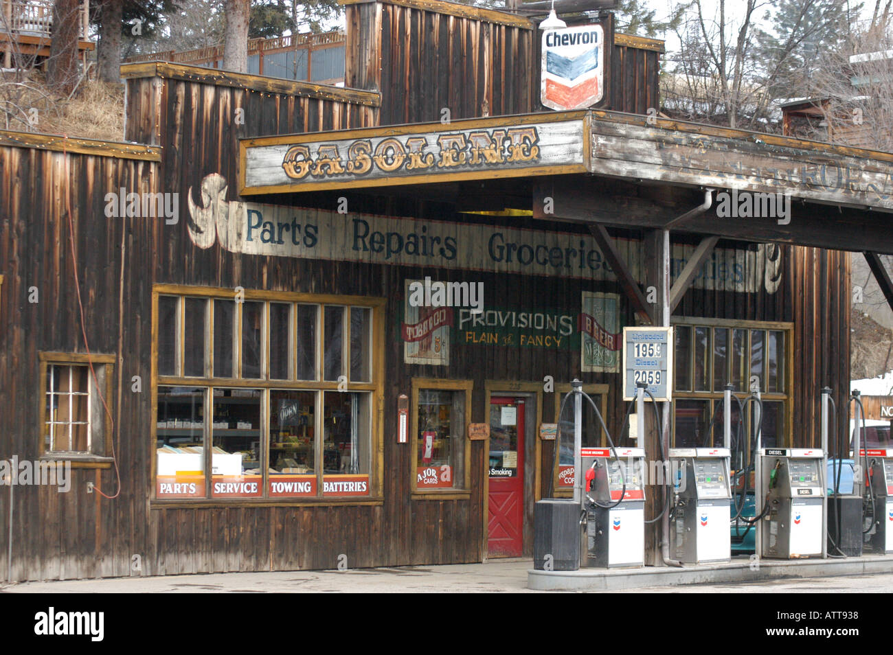 Rustic gas station in Winthrop Washington USA Stock Photo Alamy