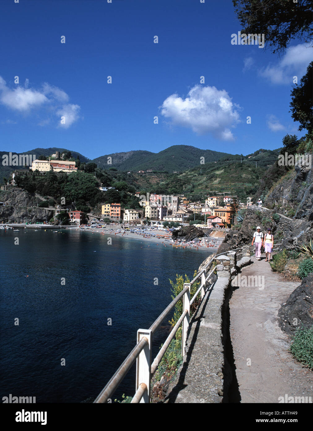 Sentiero azzurro hi-res stock photography and images - Alamy