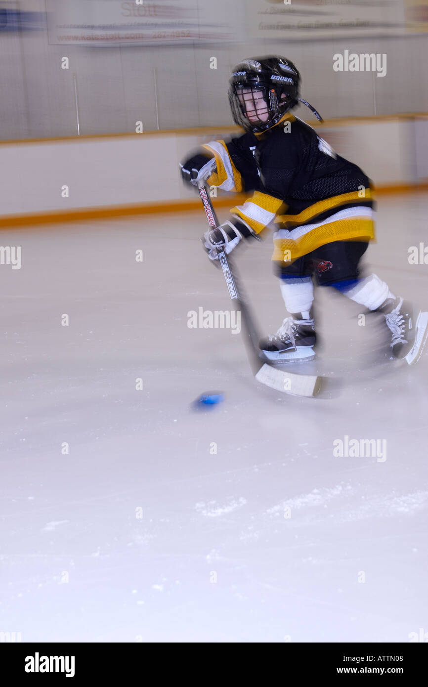 Ice hockey puck moving hires stock photography and images Alamy