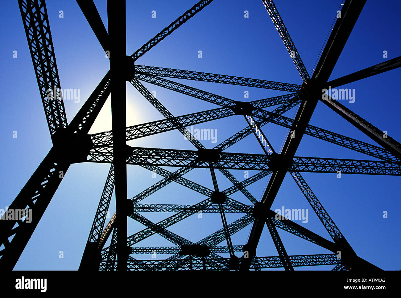 Steel girder girders hi-res stock photography and images - Alamy