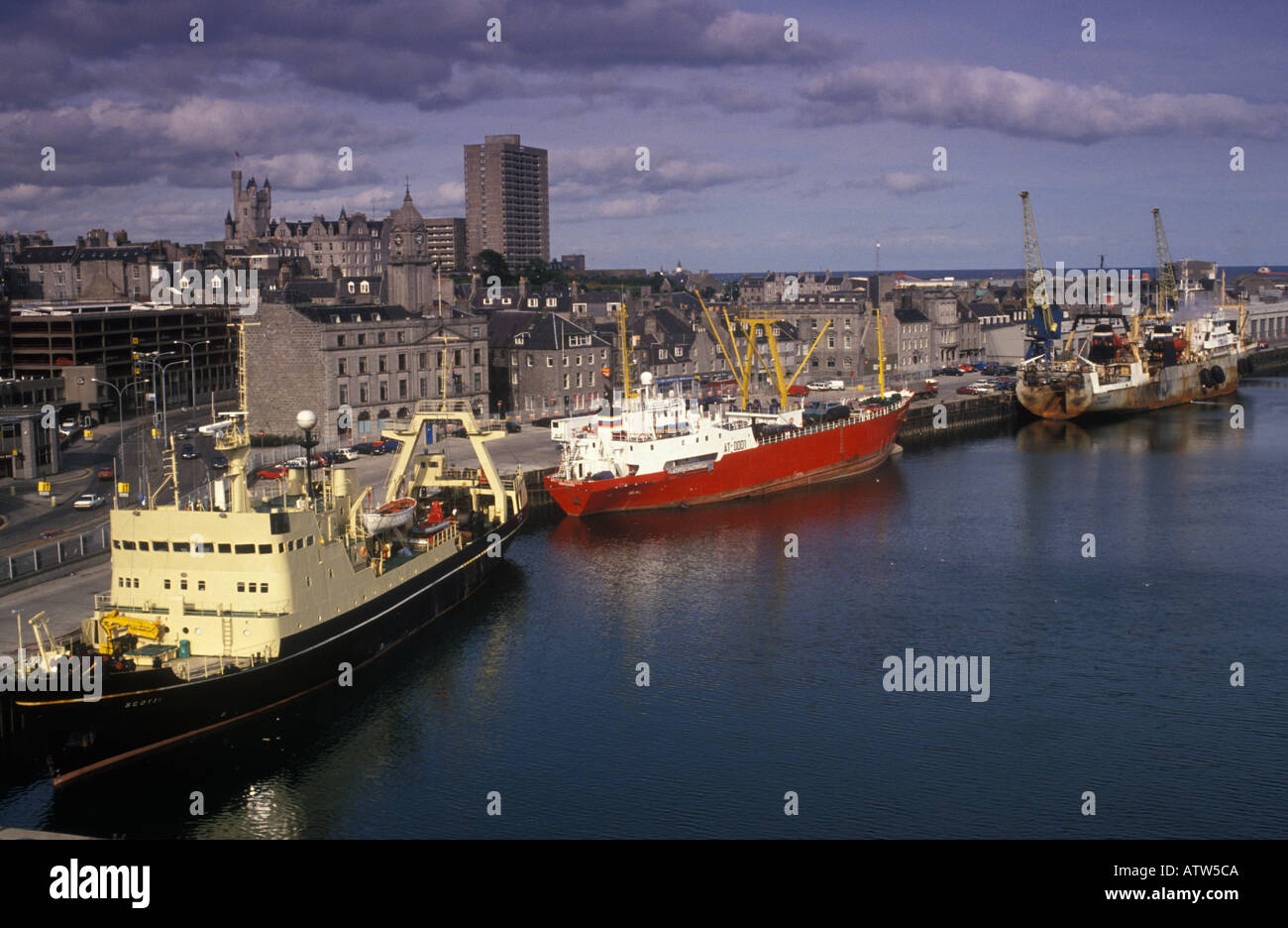 Aberdeen shipping Scotland United Kingdom 1990s HOMER SYKES Stock Photo